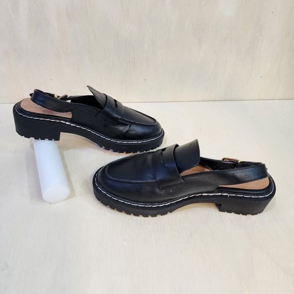 Torrid  Women’s Sling Back Lug Loafer size 8ww - Picture 7 of 11